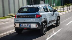 Dacia 2026: Ταράζει τα νερά με 1.590 χλμ.&hellip;