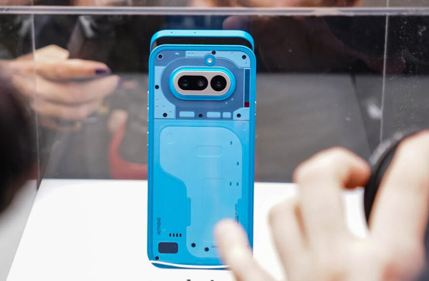 Nothing: Ξαναγράφει τον κώδικα της κομψότητας με το Phone (4a) στο MWC 2026