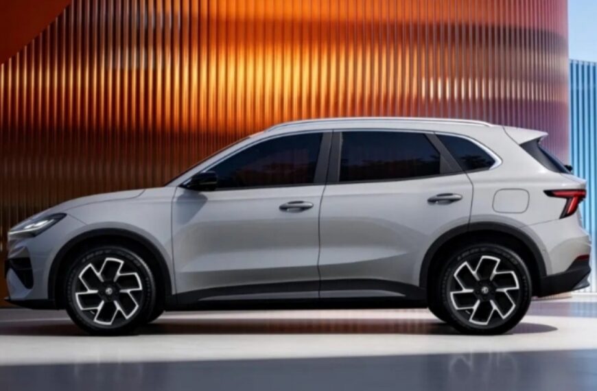 MG 4X: Το πρώτο SUV της οικογένειας MG4 έτοιμο να κατακτήσει την αγορά