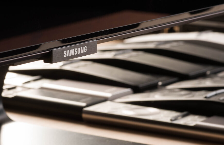 «Μάτια» μέσα στο σαλόνι σας: Συμβιβασμός-μαμούθ της Samsung για την «κατασκοπεία» μέσω Smart TV