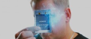 Πώς μια μπαταρία 6.660mAh χώρεσε στο Honor Magic&hellip;