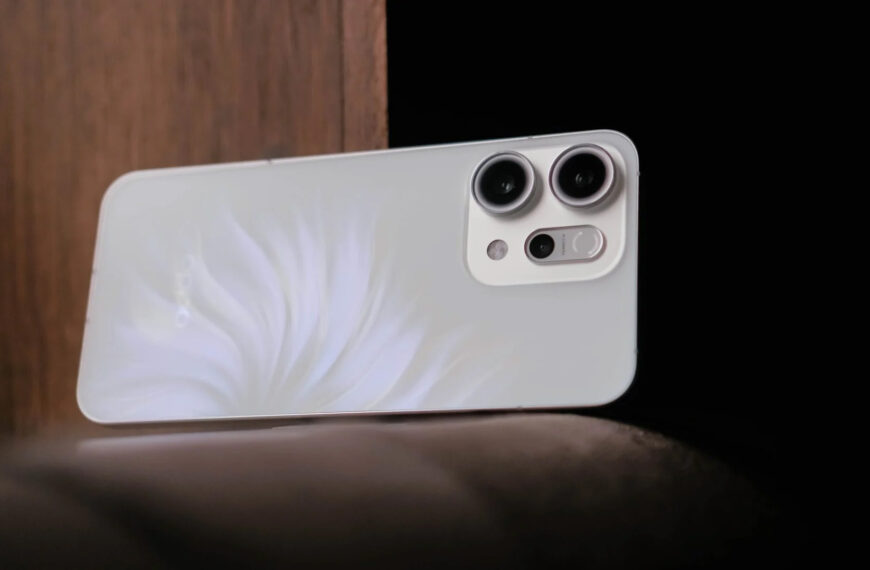 Oppo Reno16 Pro: Πρώτες διαρροές για τη νέα premium συσκευή