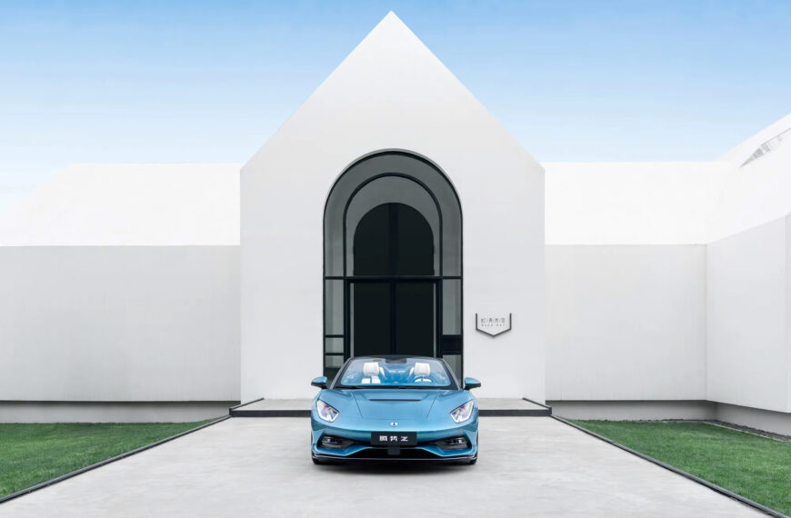 BYD Denza Z: Το κινεζικό ηλεκτρικό hypercar που βάζει στο στόχαστρο Ferrari, Porsche και Lamborghini