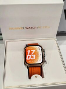 Huawei Watch Fit 5 Pro: Φωτογραφίζεται με λεπτότερα&hellip;