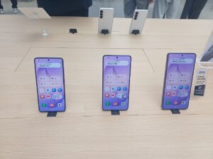 Γεμίζει και η Ινδία με refurbished συσκευές της Samsung