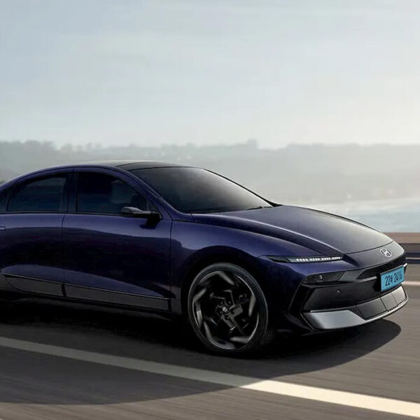 Hyundai IONIQ 6: Πιάστηκε το πρώτο «έξυπνο» αυτοκίνητο της Κορέας με AI συνοδηγό!