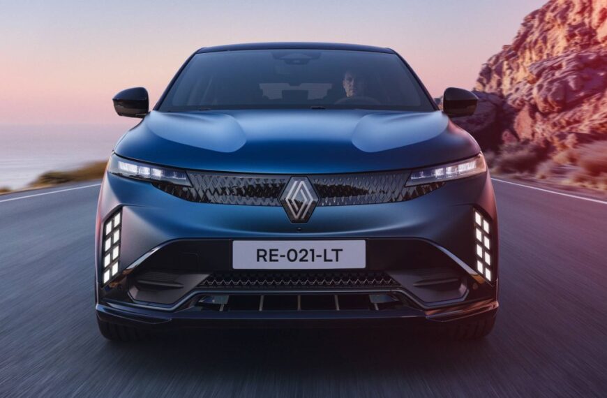Renault Megane E-Tech Facelift: Η&hellip;