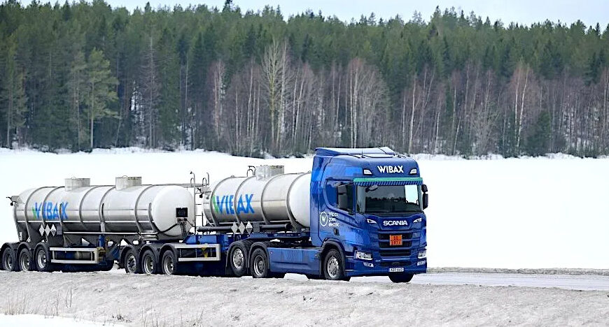 Ιστορική συμφωνία για τη Scania: Έκλεισε τη μεγαλύτερη πώληση ηλεκτρικών φορτηστών στην ΕΕ