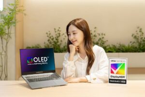 Samsung: Διαθέτει σε κατασκευαστές laptop μια νέα διπλή&hellip;