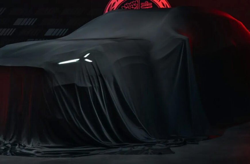 Από την πίστα στο πεζοδρόμιο: Ψηλώνει η νέα AMG GT 4-Door και γίνεται SUV