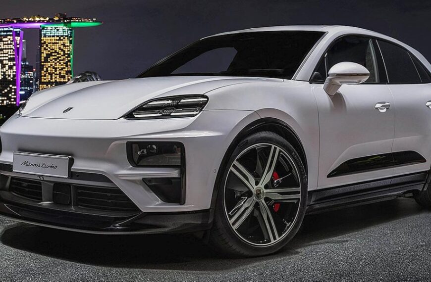 Πώς η Porsche πουλάει την&hellip;
