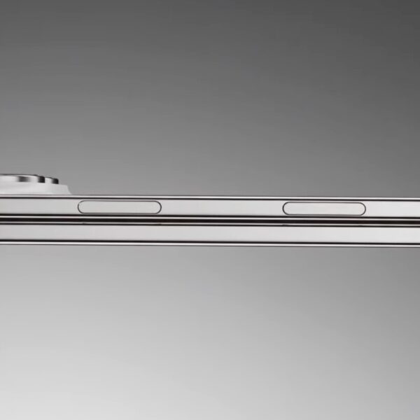 iPhone Fold (ή Ultra): Οι πρώτες εντυπώσεις από το πολυαναμενόμενο πτυσσόμενο της Apple