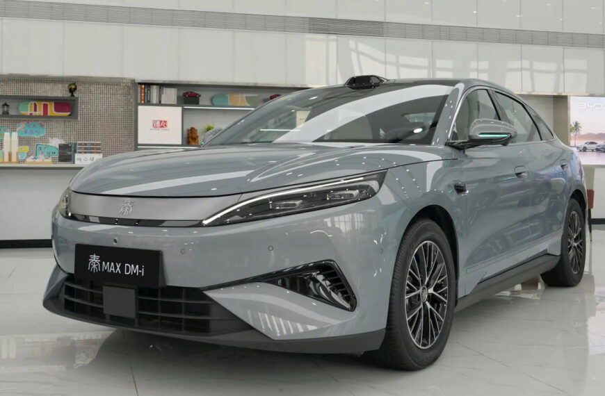 BYD Qin Max: Απειλή για το Tesla Model 3 με υπερταχεία φόρτιση και 630 χλμ. αυτονομία