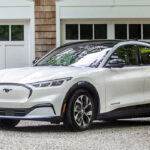 Ford: Ανάκληση για σχεδόν 90.000 ηλεκτρικά οχήματα Mustang Mach-E