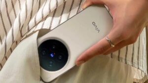 vivo X500: Πέρασε από πιστοποιήσεις και αποκαλύφθηκε φόρτιση&hellip;