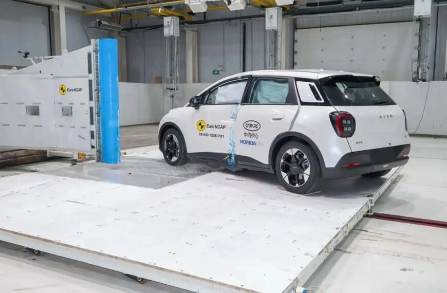 Άκρως θεαματική η ανατροπή των κινεζικών EVs στις δοκιμές ασφαλείας!