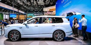 BYD Sealion 08: 900 km αυτονομία, φόρτιση στο&hellip;