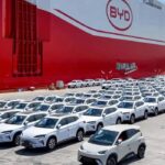 Στόλος 130.000 αυτοκινήτων: Πώς η BYD λύνει το πρόβλημα των logistics για τις εξαγωγές της