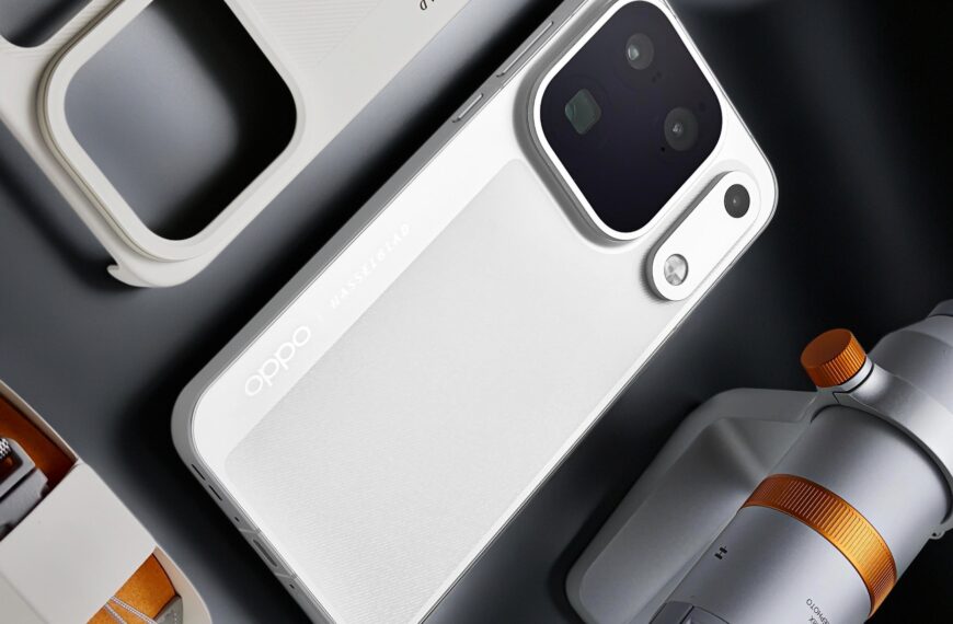 Ξέφυγαν οι τιμές στα smartphones: Έρχονται τα Oppo Find X10 με τιμές-σοκ